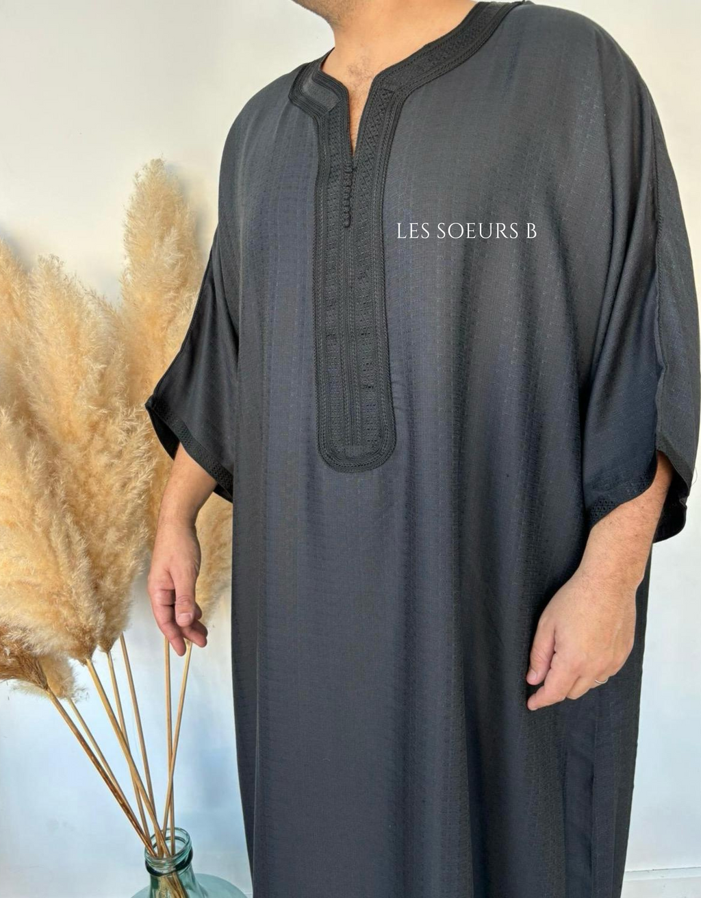 Abaya noire  - Réf : 4070